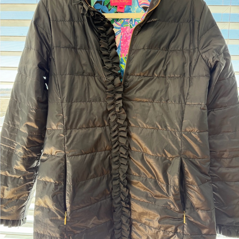 Lily Pulitzer Women’s Black Quilted Ruffle-Trim Coat Size 8